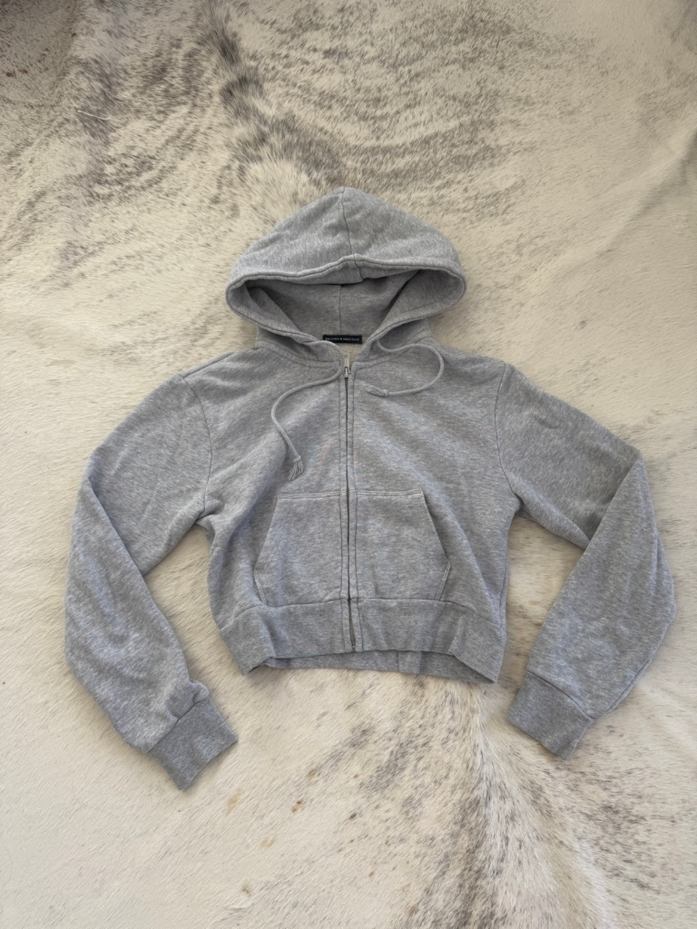 Brandy Melville cropped hoodie